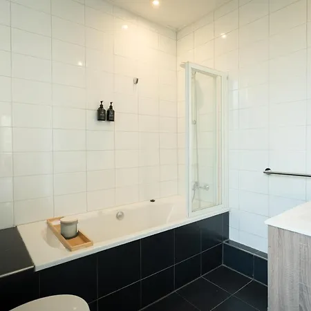 Chateau Bed & Breakfast